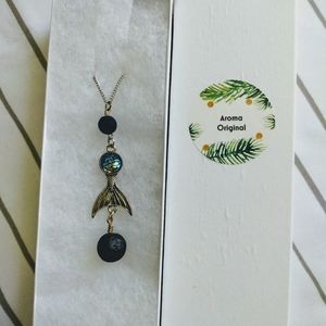 Mermaid Tail Aroma Necklace